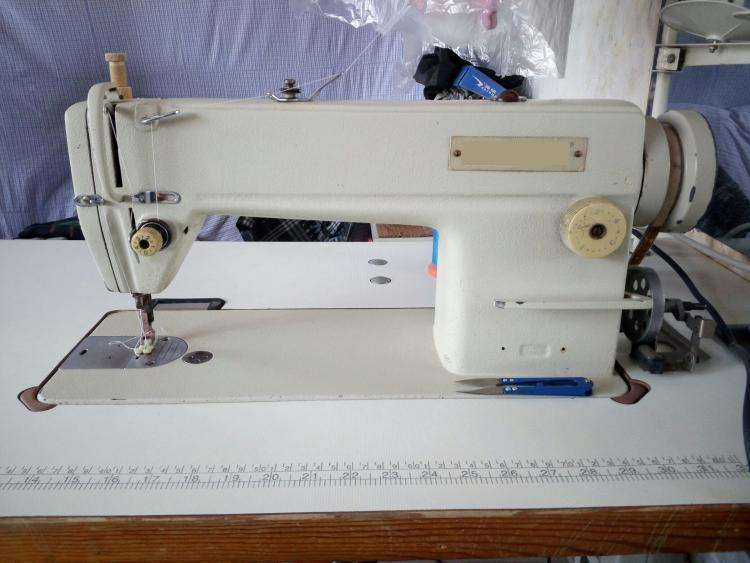 電動縫紉機調速易脫針，是受電機電路的MOS管質量所影響