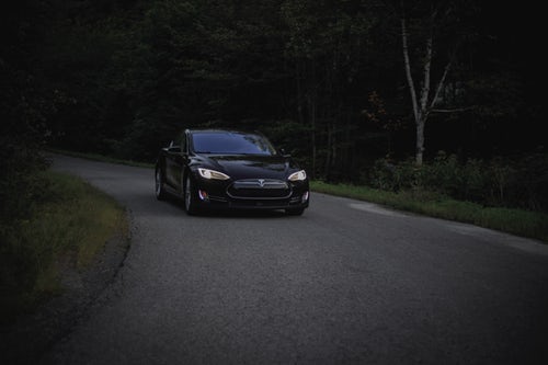 MOS管對(duì)于電動(dòng)車逆變器起到舉足輕重的作用，不容忽視！